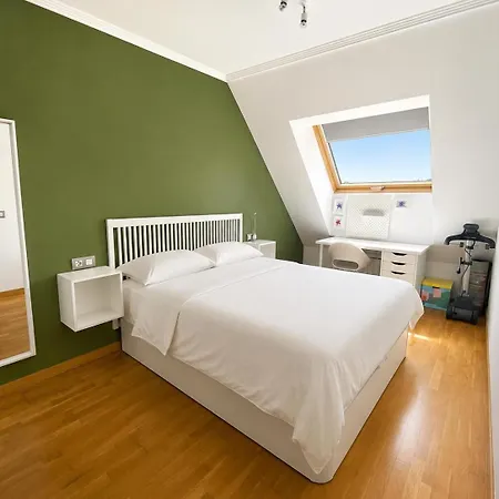 Cozy Atico Con Encanto Entrada Facil A Apartamento Oviedo